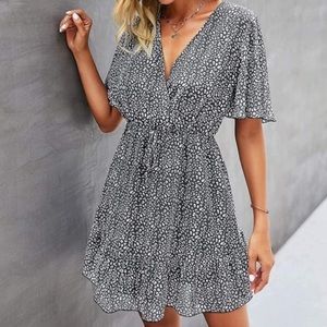 Boho Style Elastic Waist Flutter Sleeve Dress